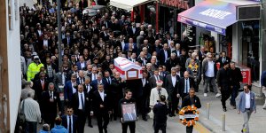 Küçük uğurlandı