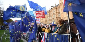 'Brexit' anlaşmasına 3. kez ret