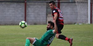 Üst ile alt sıralar karşılaşıyor