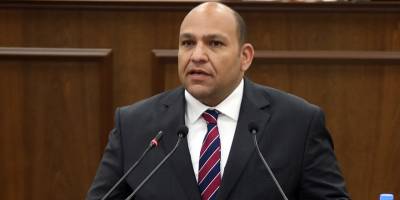 Bakan Atakan: “Ercan 2020’de bitmezse el koyacağız”