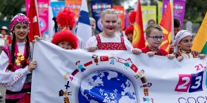 Lefkoşa sokakları çocuklar ile renklendi