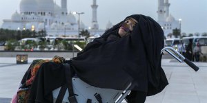 27 yıl sonra uyandı