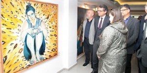 "Sanatla üreterek var olmak en güzeli"