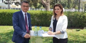 'Hükümet programı cekten caktan geçilmiyor"