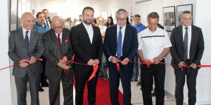 Gökyiğit'in “100x2” sergisi açıldı.