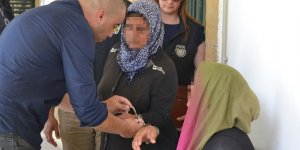 Dilencilik yapan 2 kadın tutuklandı