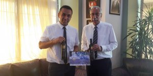 Sızma zeytinyağları birincilik aldı