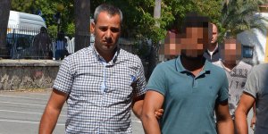 1 yıldır ülkede kaçak