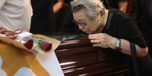 Hristofyas uğurlandı