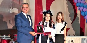 Fen Lisesi mezunlarını uğurladı