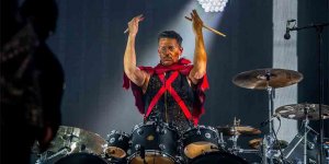 Bir şarkı, bir albüm