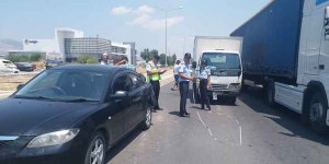 Zincirleme kaza: 3 araç çarpıştı