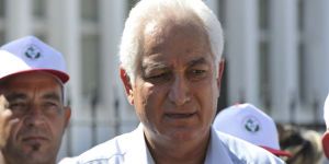 Hür-İş elektrik zammını protesto etti