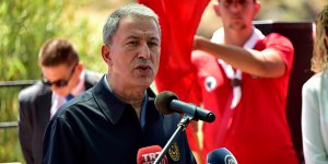 Akar'ın Kıbrıs temasları sürüyor