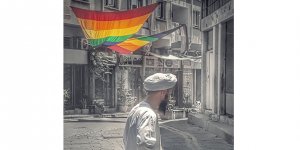 Zıtlıkla bütün, Tüm renkleriyle zengin; Lefkoşa…