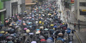 Hong Kong'da protestolar hız kesmiyor