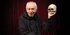 Tiyatro Festivali "Merhaba" ile başlıyor