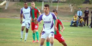 Lefke dört köşe: 4-0