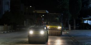 Lefkoşa'da asfaltlama çalışmaları yapılıyor