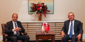 Özersay, Çavuşoğlu ile New York’ta bir araya geldi