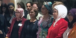 Meral Akıncı, Emine Erdoğan ile bir araya geldi