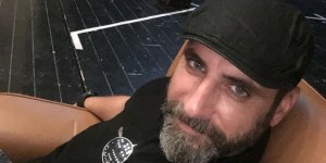 Cem Aykut: Tiyatro sayesinde hayallerime dokundum