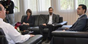 Nami, gazeteciler ile bir araya geldi