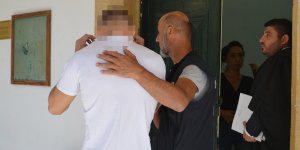 Uyuşturucu zanlısı, her hafta polise ‘vücut ıspatı’ yapacak