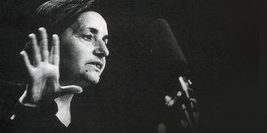 AYRINTILAR İLAHİSİ