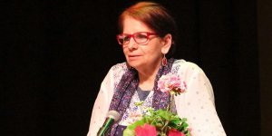 Şiirin İçinden Bir Avuç Kül Çıkan Şair: Feriha Altıok ve Eylül’üne Doğru