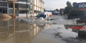 YAĞIŞLAR YİNE FELÇ ETTİ