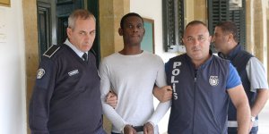 1 yıl hapis yatacak