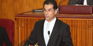 Önce, UBPdeki iç sorunları düşünün