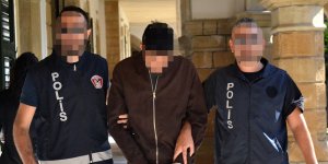 Uyuşturucu haplarla yakalandı, evinde de uyuşturucu çıktı, tutuksuz!