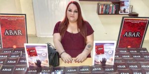 Hayallerinin peşinden koşuyor