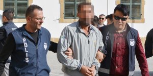 Yurtdışına çıkışı yasaklandı