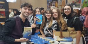 Safir’e ilgi büyüktü