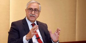 Raydan çıkan Treni doğru rayına yeniden yerleştirdik