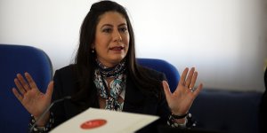 İncirli: “Kararsızlar hükümeti”