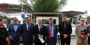 İş insanları barikatta eylemde: "Ciddi döviz akışı var"