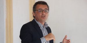   Erhürman: Çözüm irademizi de çözümden önceki haklı taleplerimizi de sürekli anlatmalıyız