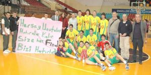 NKL lise voleybolda gelenek oldu