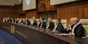 Anastasiadis'ten Lahey hamlesi