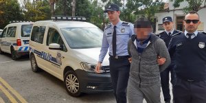 Çocuğu mahkemeye getirdiler