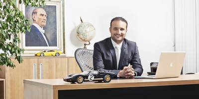 Yakın Doğu’dan tüm çalışanlara özel sağlık sigortası