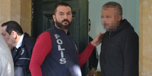 Çalıntı kredi kartları, 2 tutuklu