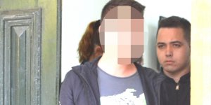 Defalarca tekmeledi, elmacık kemiğini kırdı