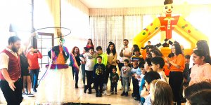 Kemal Saraçoğlu Vakfı yılbaşı yemeğinde gönüllerince coştular