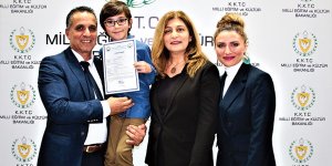 İşaret Dili Kursu'na katılanlar sertifikalarını aldı