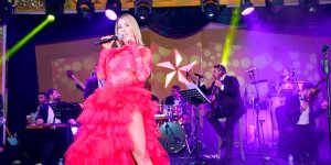 Linet yılbaşında mest etti